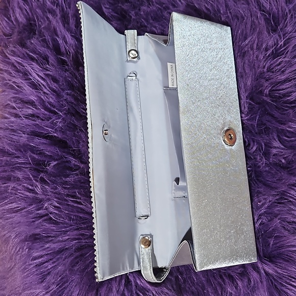 Silver Bag, OS - Picture 4 of 10